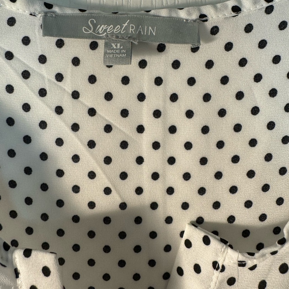 Sweet RAIN Top - Picture 2 of 8